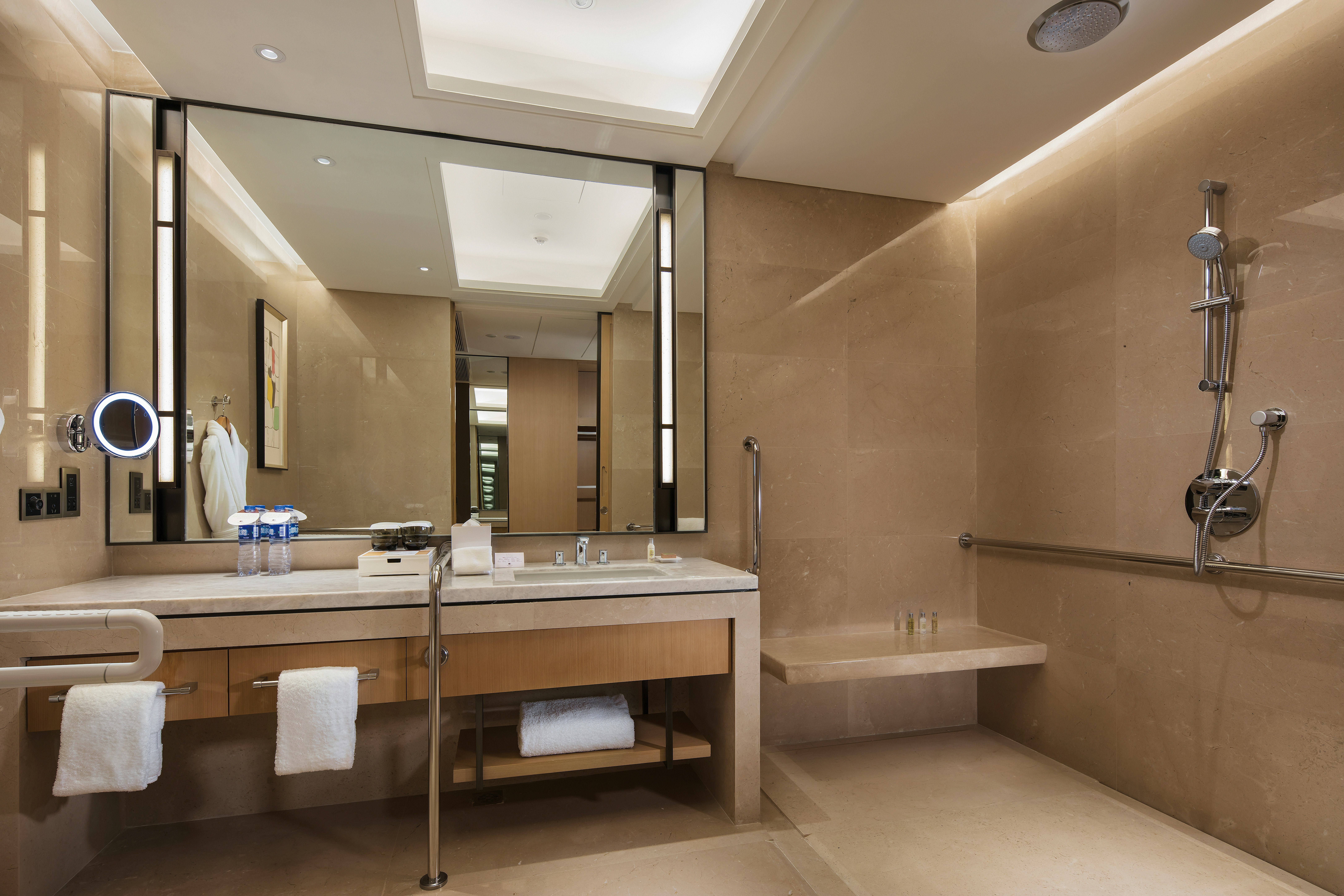 Room, King Bed, Accessible