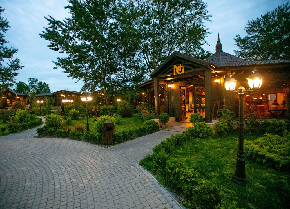 Nohur Hotel Gabala 1/46