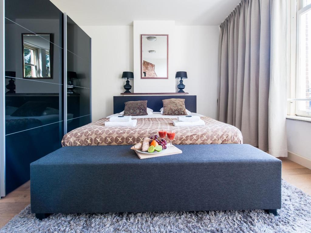 3 Bedrooms, Apartment