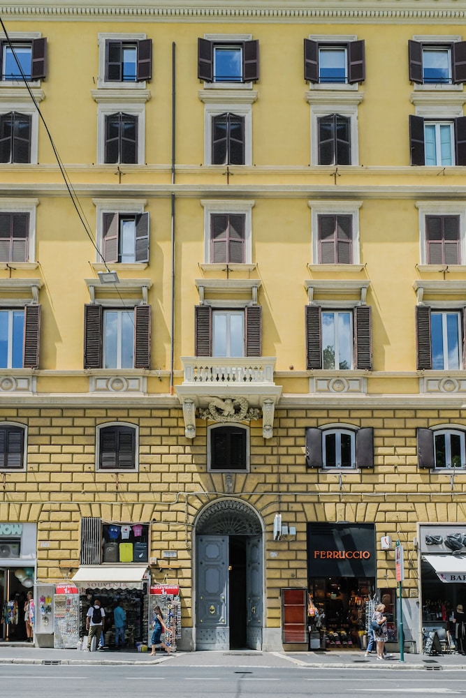163 Boutique Hotel 1/50
