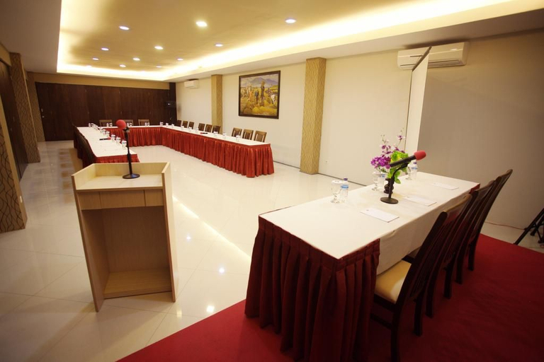 Mataram Square Hotel 8/10