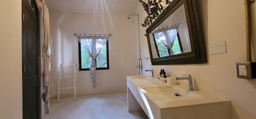 Casa Ambar 48/50