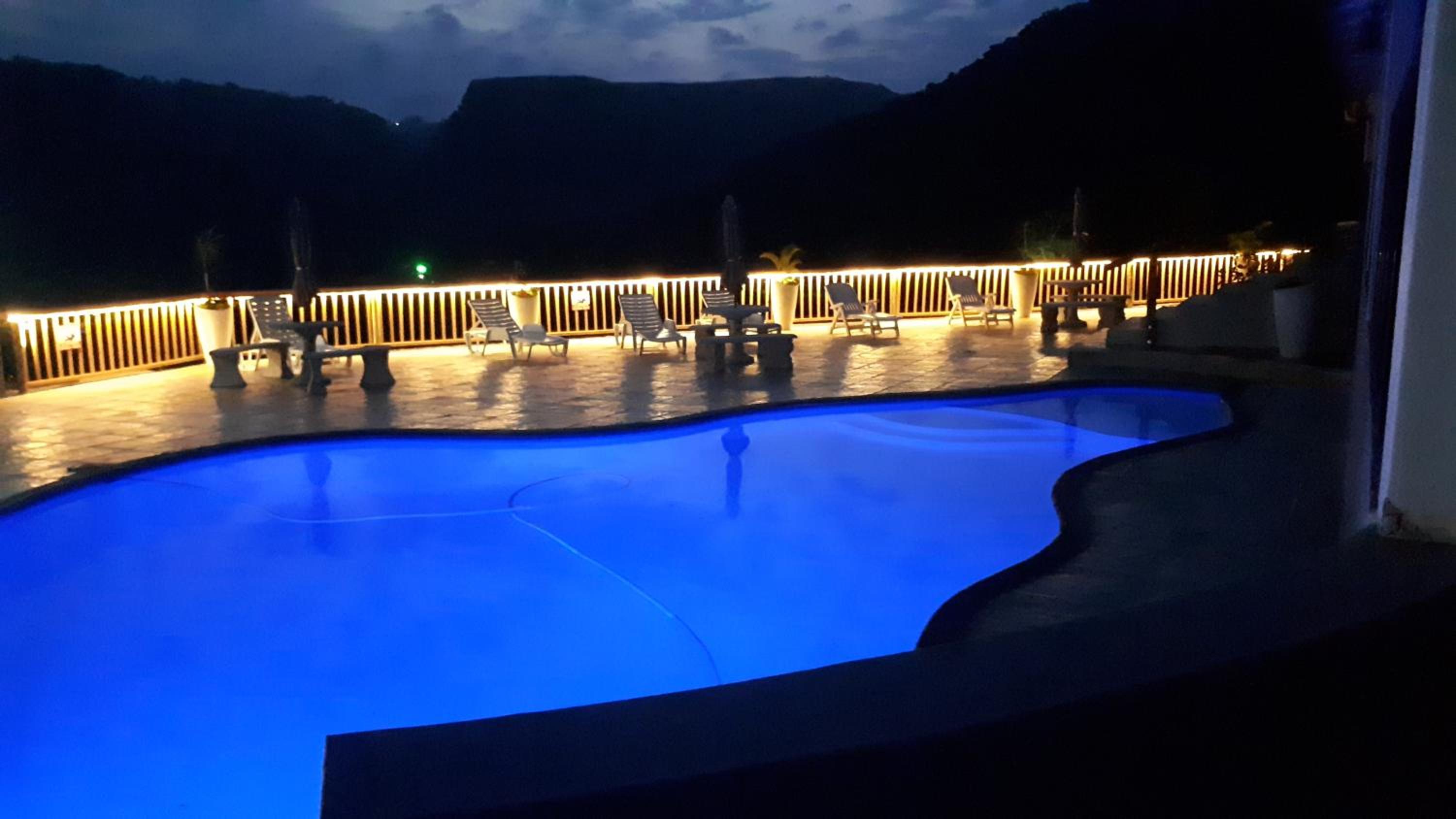 Umtamvuna View Cabanas 15/50