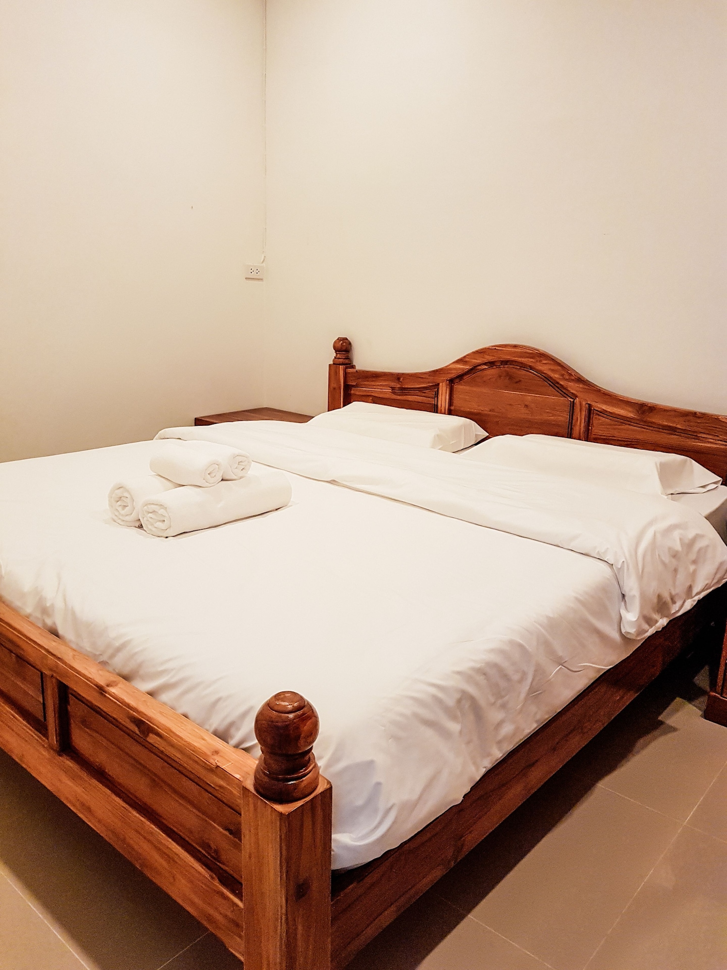 Pool, Deluxe, Bungalow, King Bed