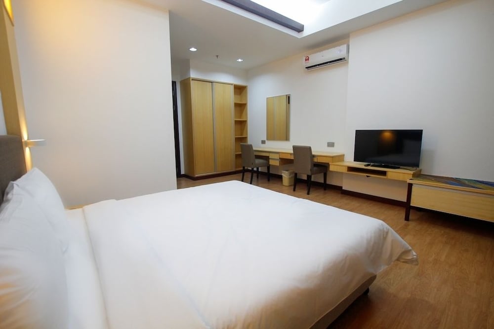 Imperial Suites Miri @ Diamond Tower 6/24