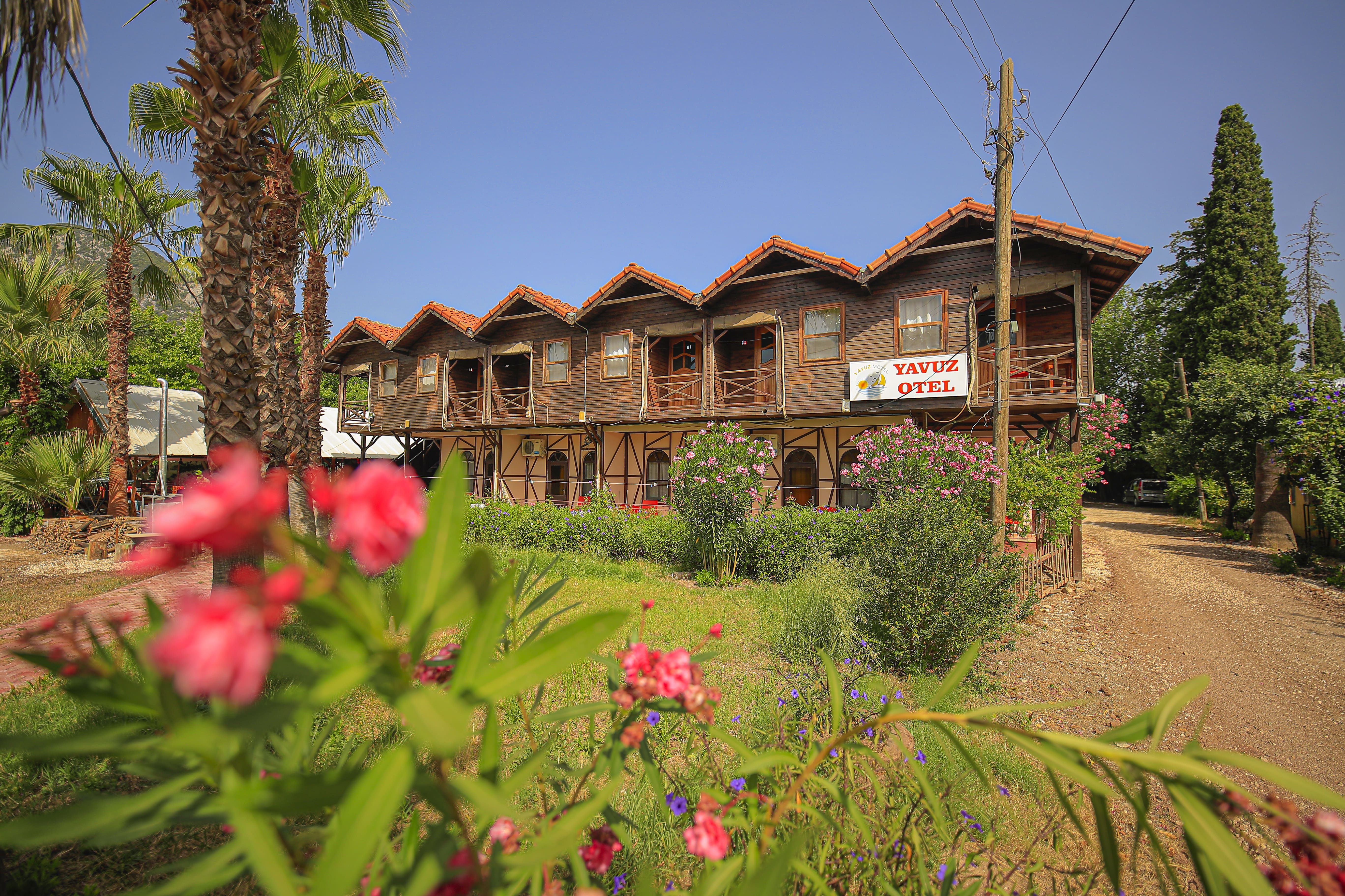 Yavuz Motel 27/32