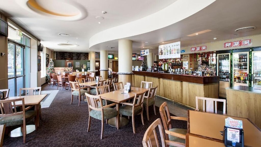 Pritchards Hotel 43/63