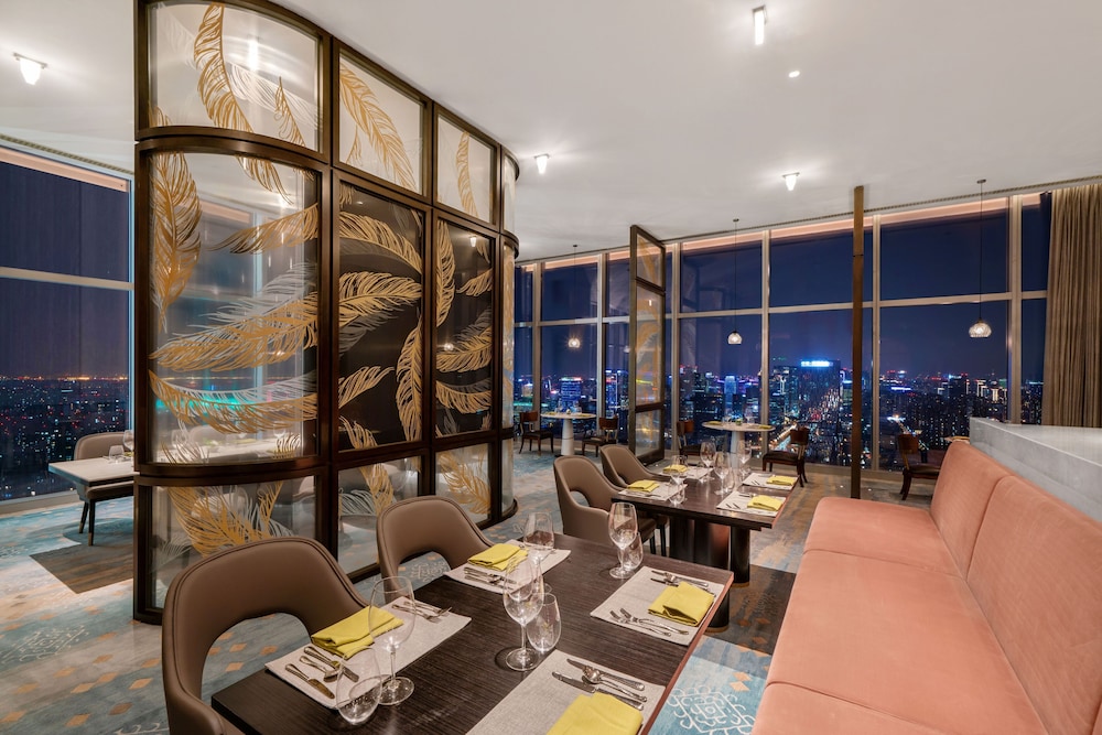 Grand Bay Hotel Chengdu 29/50
