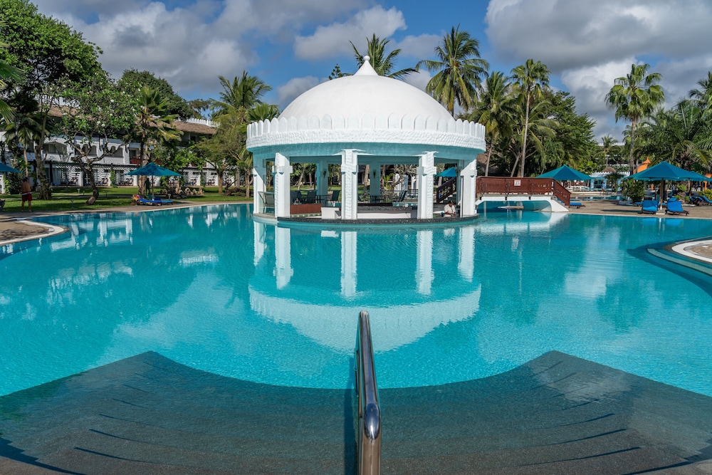 Southern Palms Beach Resort 10/54