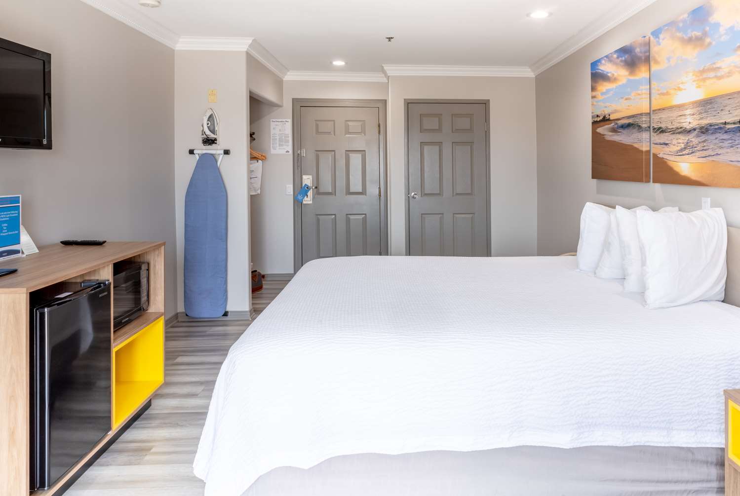 Days Inn by Wyndham Santa Monica 26/45