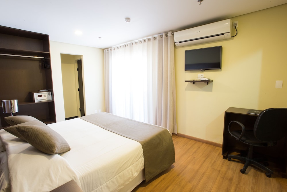 San Diego Suites Taubate 8/64