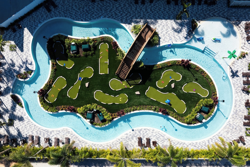 Kompose Boutique Resort at Theme Parks 48/55
