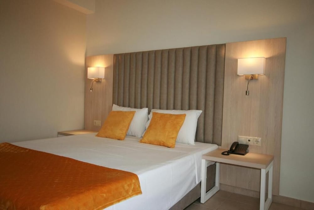 Aristoteles Holiday Resort & Spa 18/70