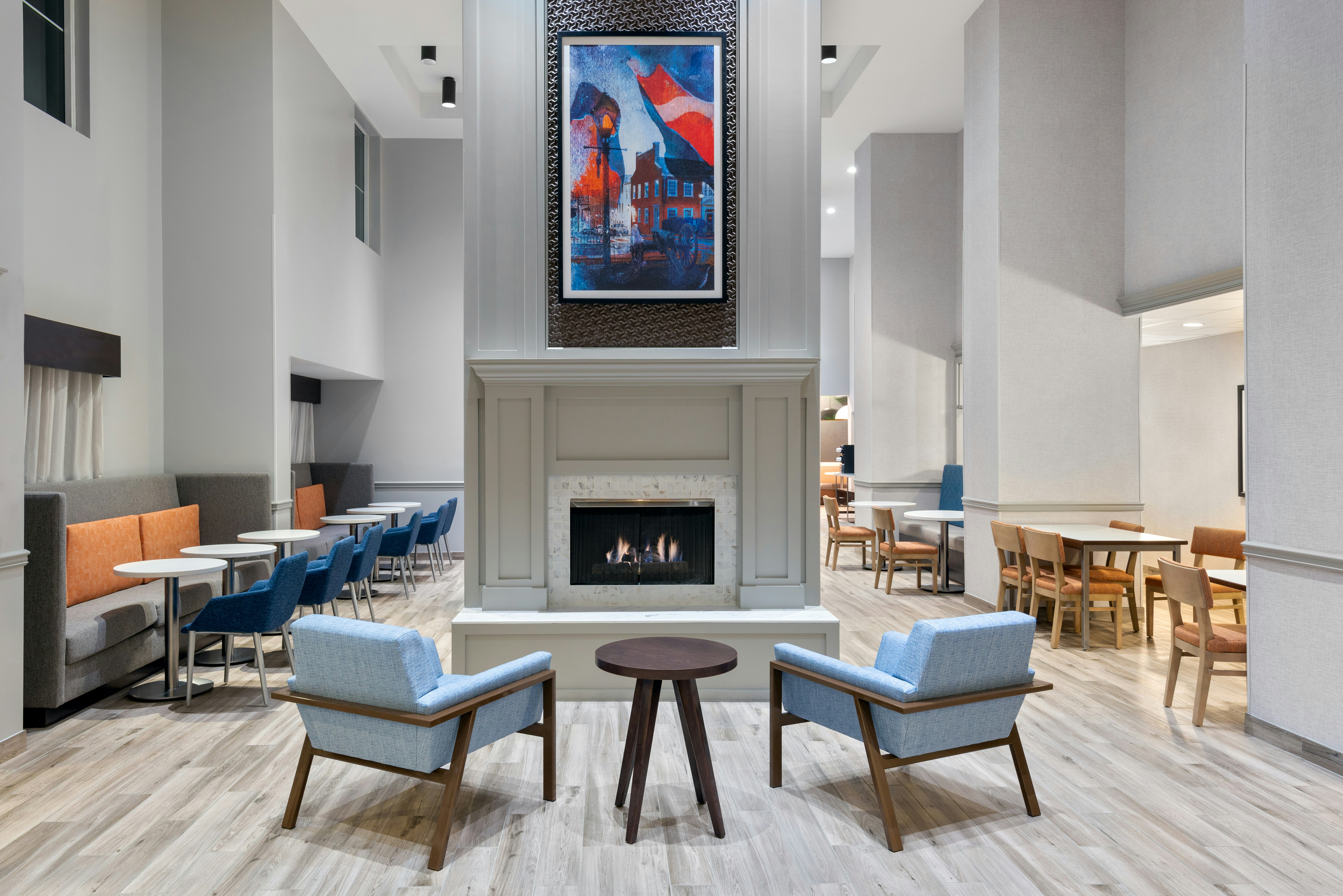 Hampton Inn & Suites Charlottesville-At the University 21/50
