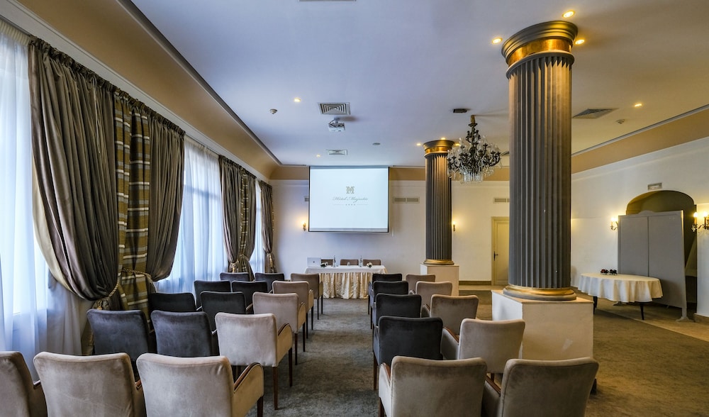 Hotel Majestic Tunis 35/64