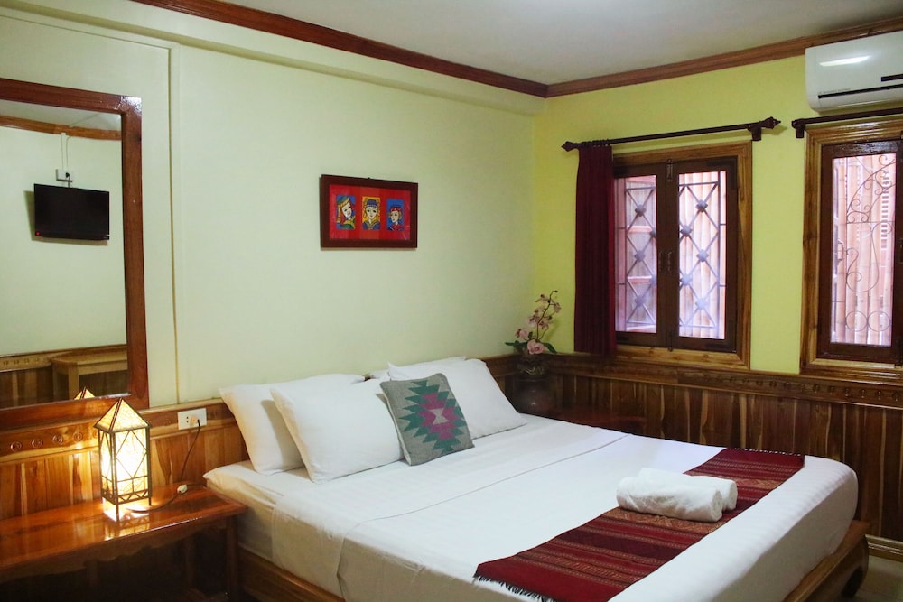 Apple Guesthouse 25/75