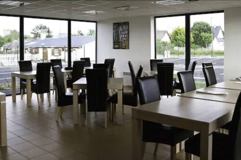 restaurant-cafeteria
