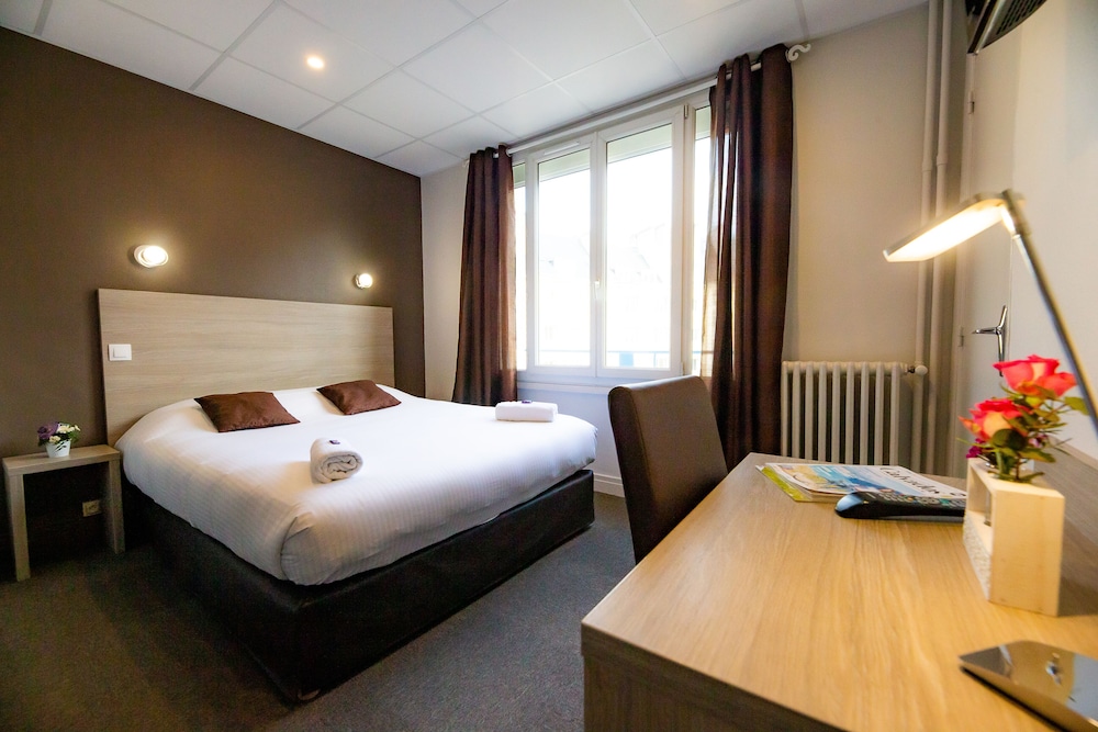 Hotel Du Chateau 16/38