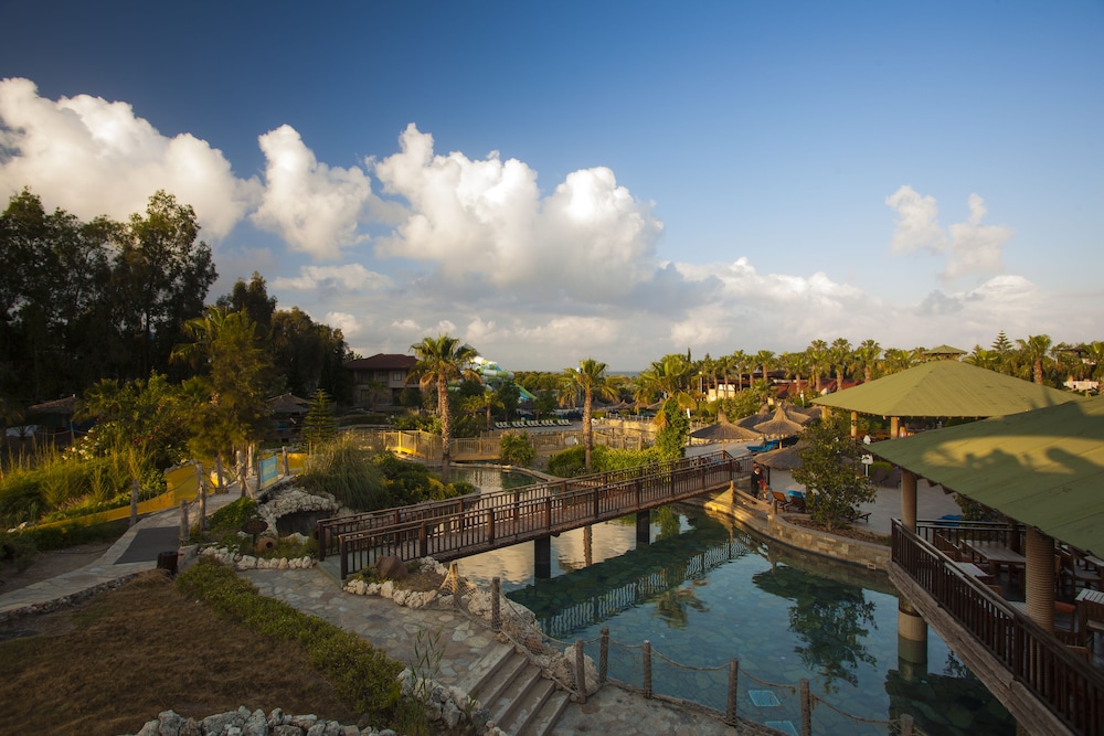 Club Grand Aqua 56/64