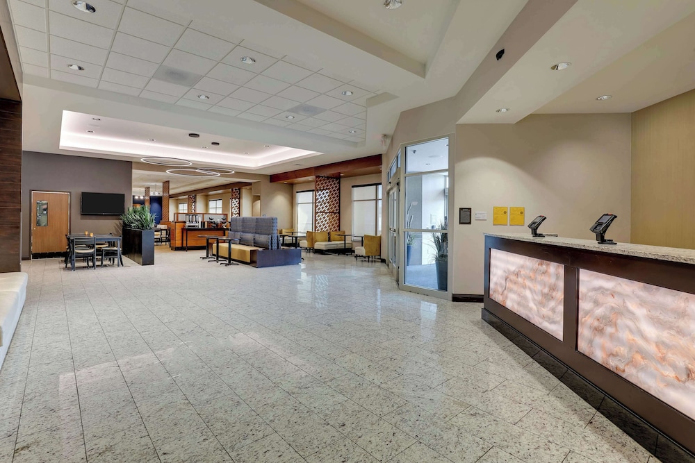 Drury Inn & Suites Lafayette IN 5/56