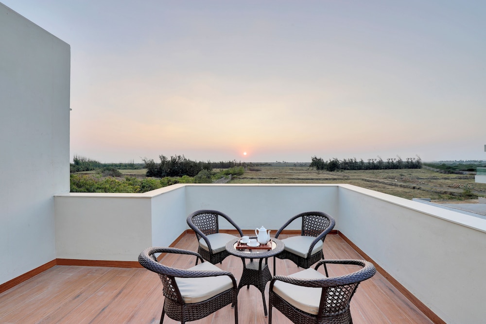 Goverdhan Greens Resort Dwarka 45/50