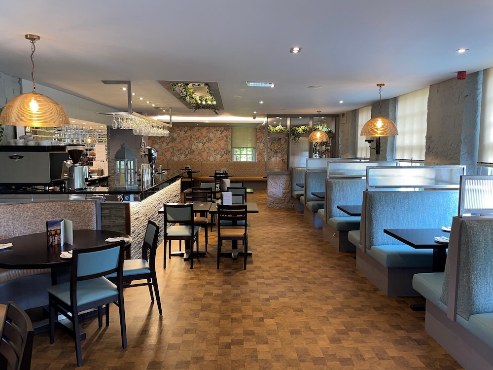 Grange Manor Hotel 35/53