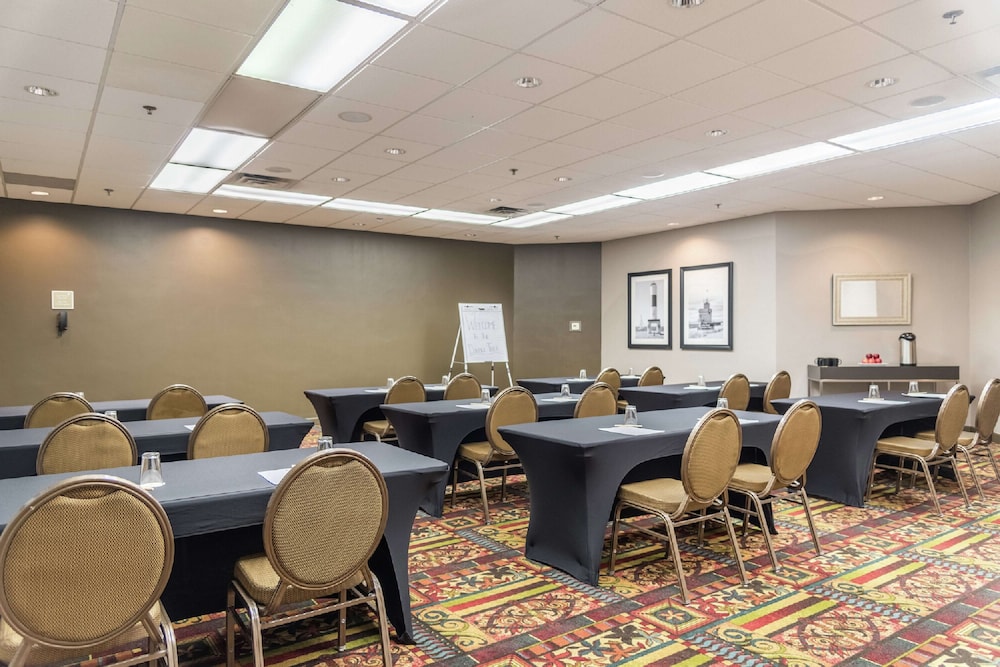 DoubleTree by Hilton Holland 45/48