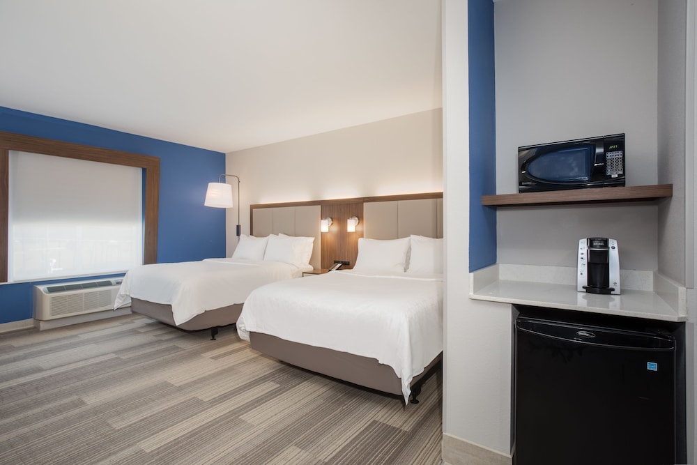 Holiday Inn Express Slidell 21/73