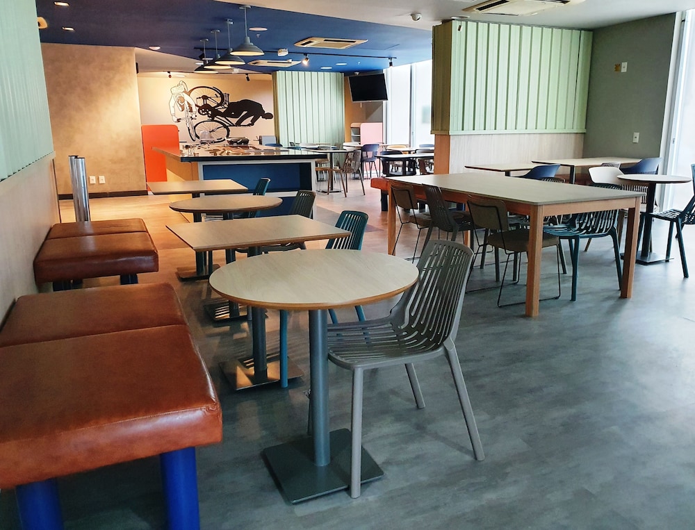 Ibis Budget Vitoria 30/50