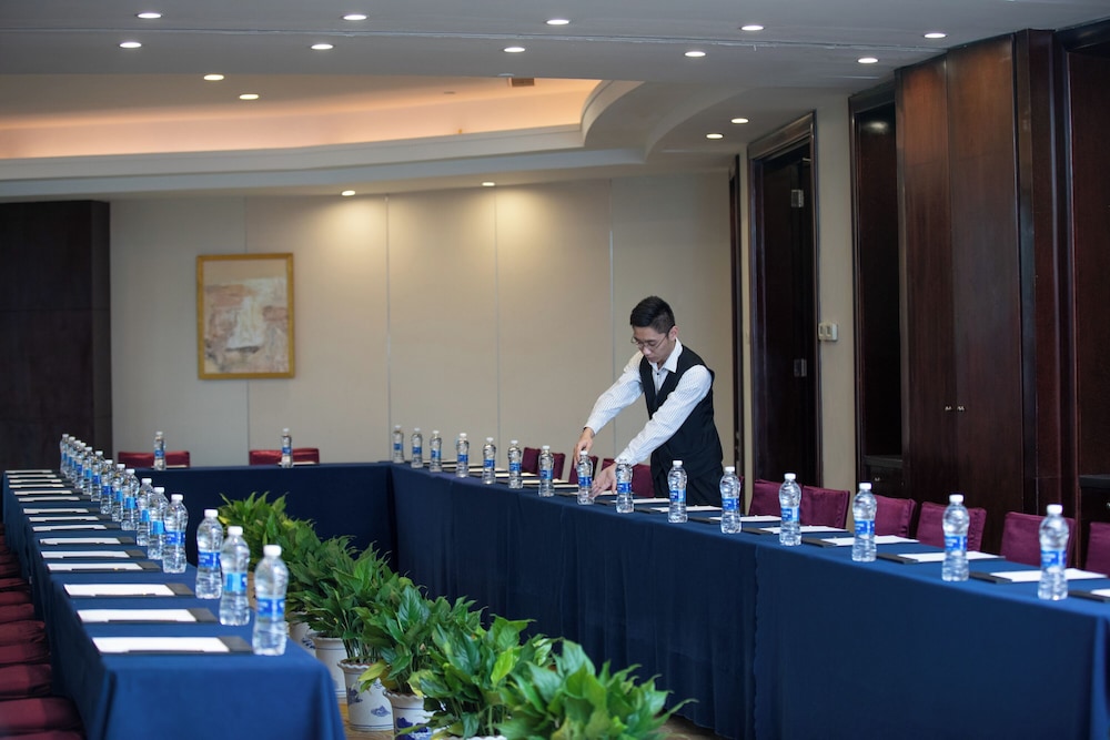 Wuhan Jin Jiang International Hotel 6/56