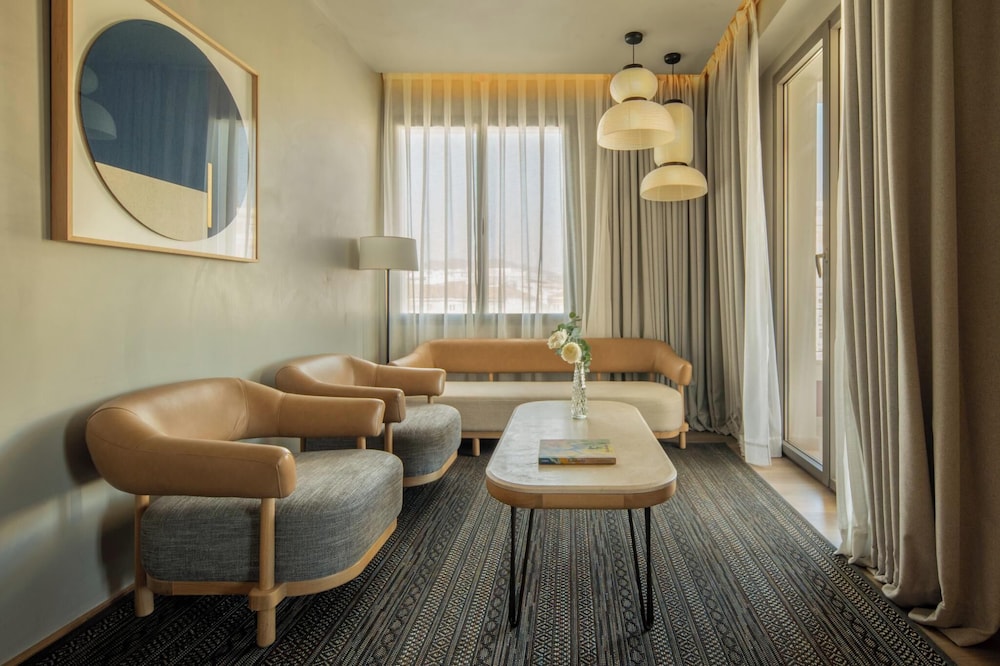 ONLY YOU HOTEL MALAGA 25/50