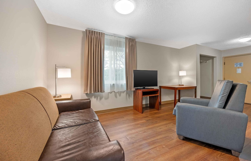 Extended Stay America - Dayton - Fairborn 40/57