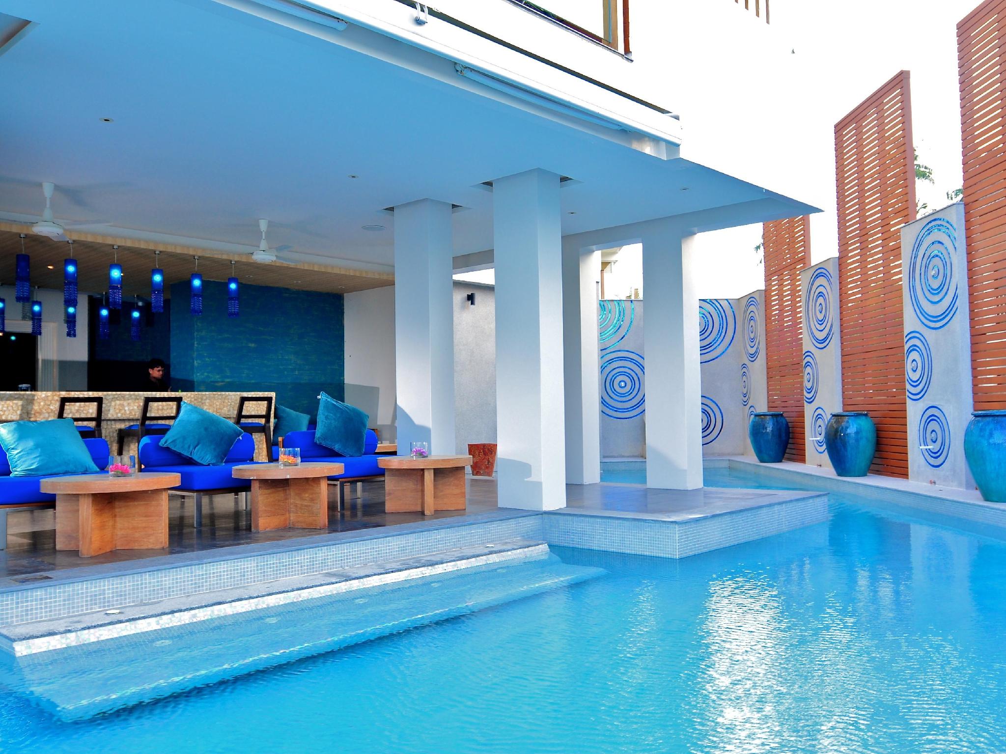 Beachfront Phuket 19/29