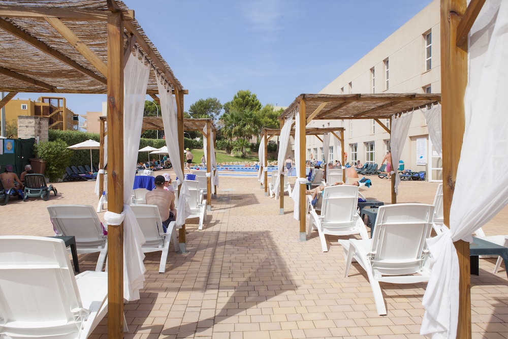 Fergus Club Palmanova Park 34/42