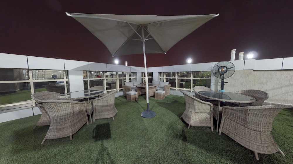 فندق سيتي فيو من كراون تاون(City View Hotel) 33/48