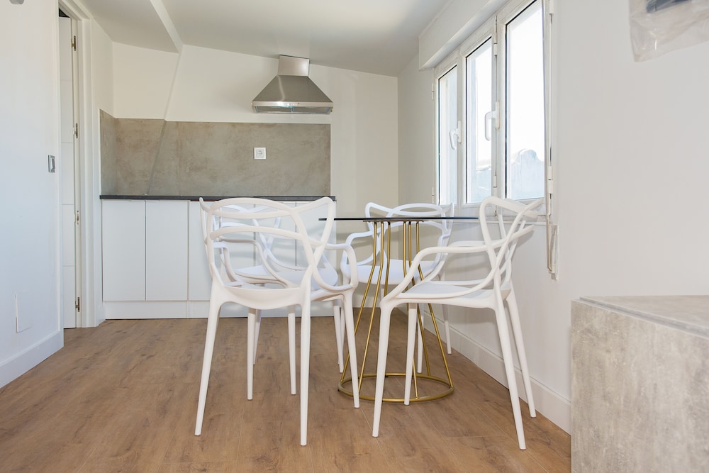 Apartamentos Santander Maliaño Suites 3000 40/50