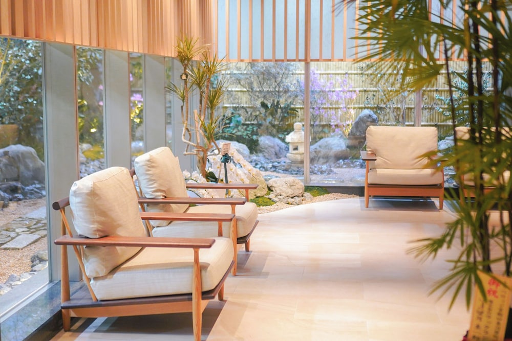 Travelodge Kyoto Shijo Kawaramachi 44/50