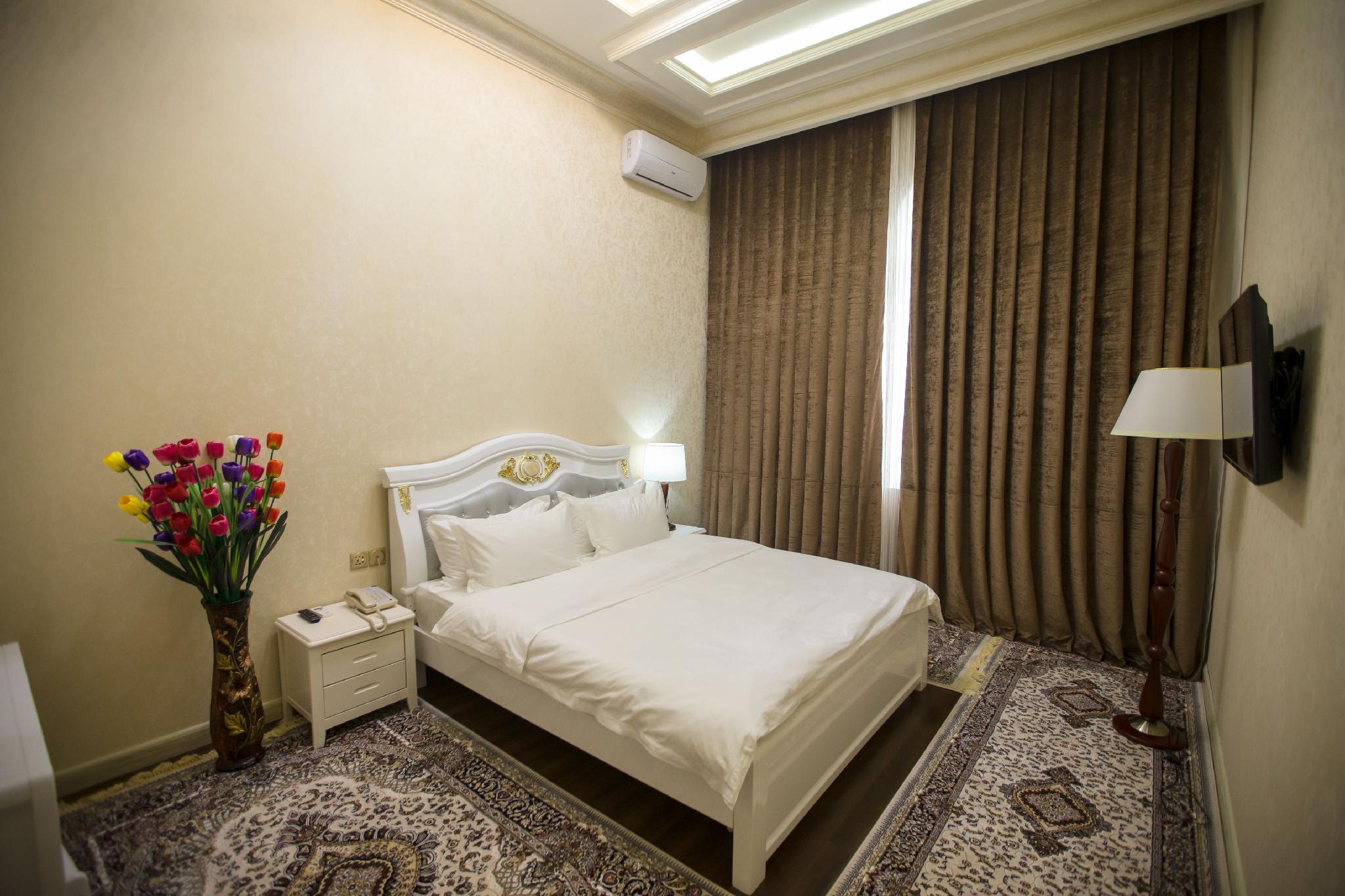 1 BEDROOM, APARTMENT