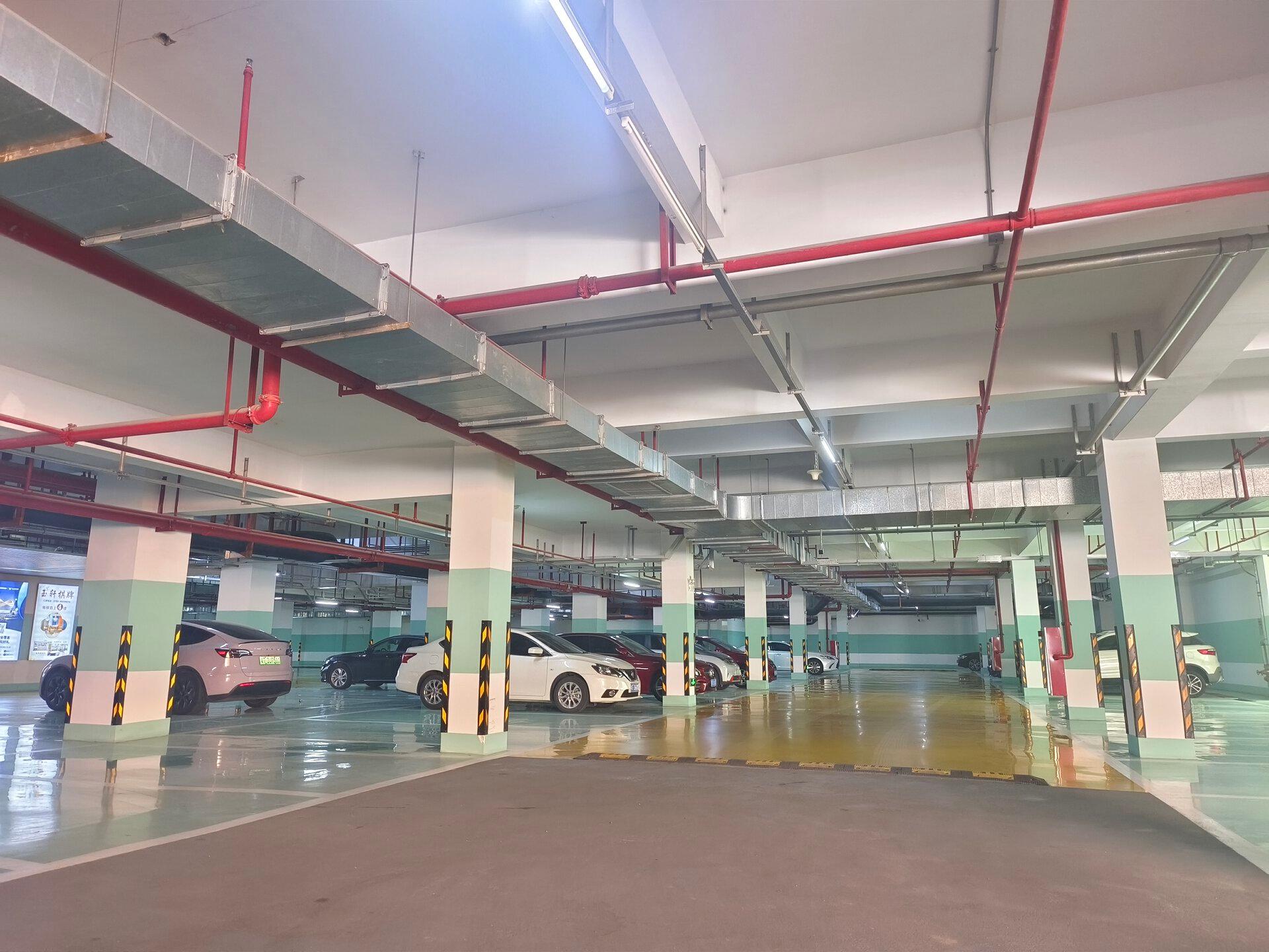 Vienna International Hotel (Zhongshan Lihe Plaza Xingzhong Road Store) 6/58