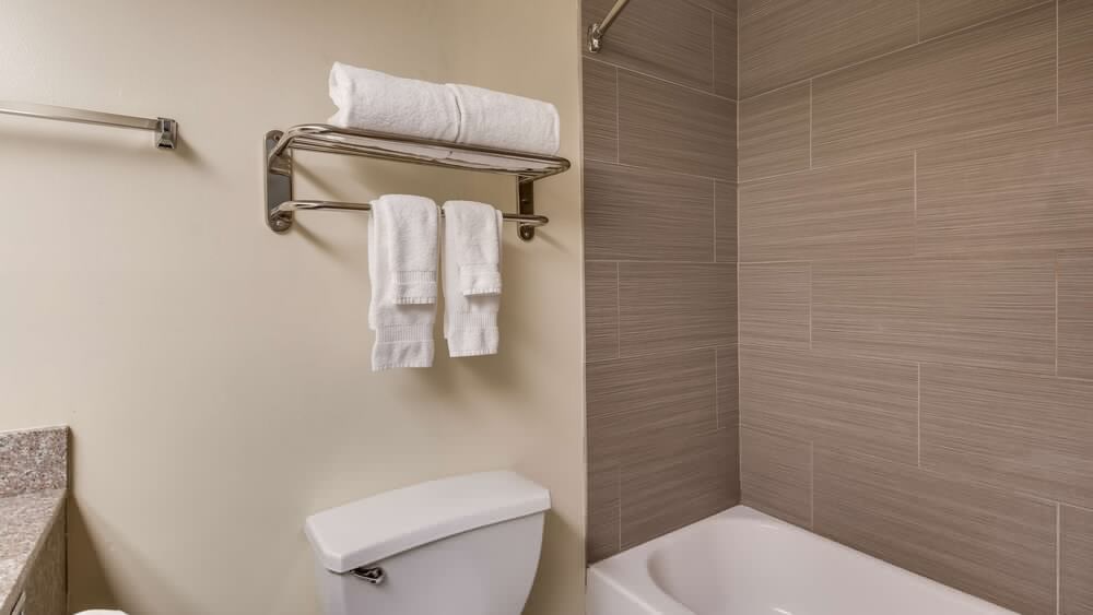 Best Western Rayne Inn 12/26