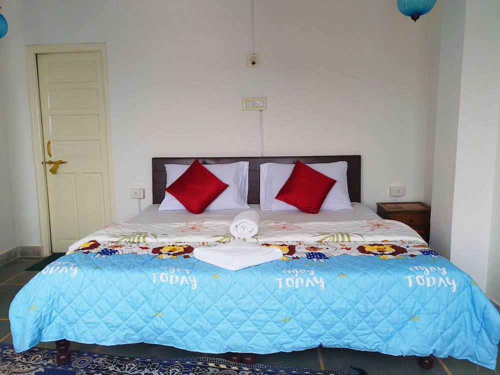 Hotel Lake Ghat Palace، Udaipur 16/53