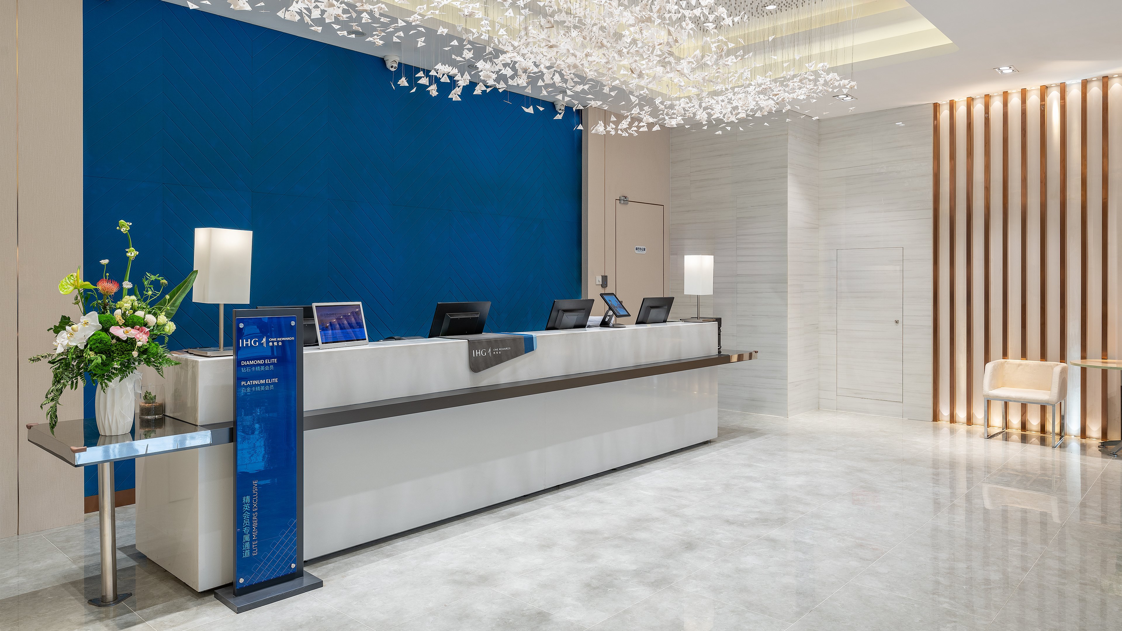 Holiday Inn Express Yinchuan Downtown 7/50