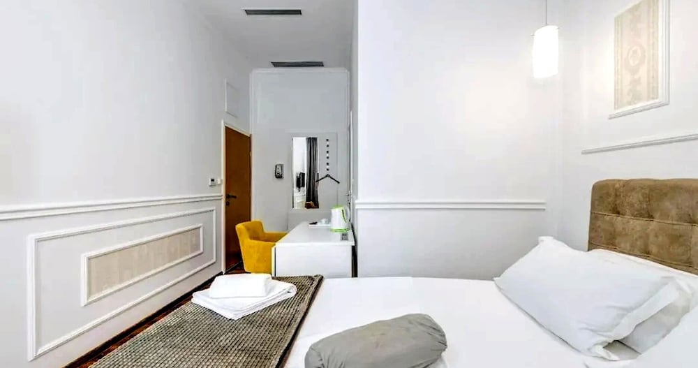 Silver Gate Rooms Dioklecijan Palace 11/42
