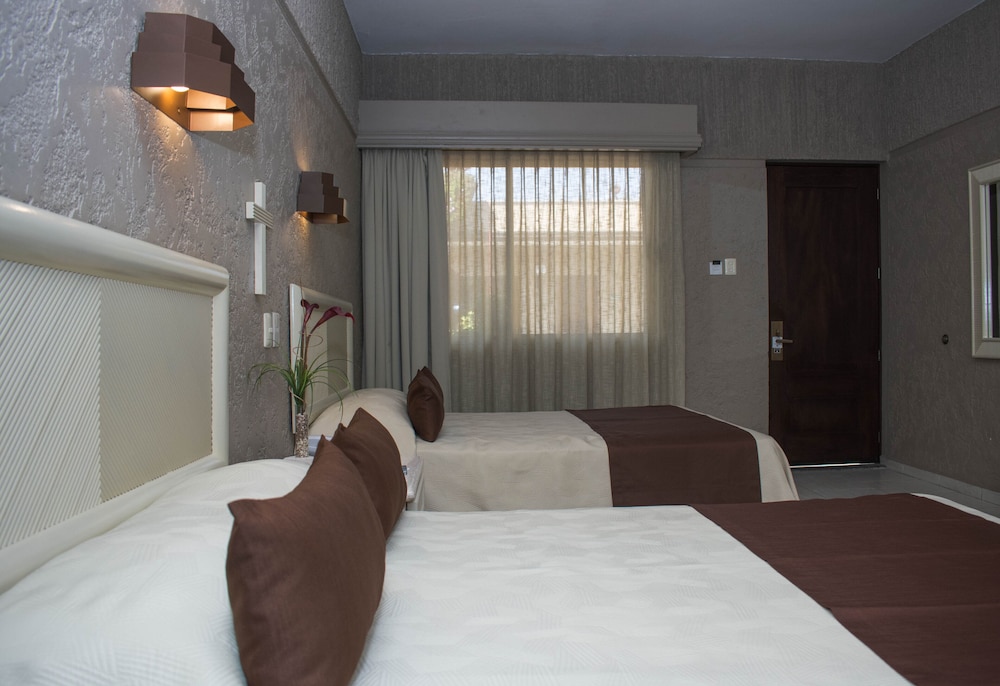 Hotel Layfer del Centro, Cordoba, Ver 16/48