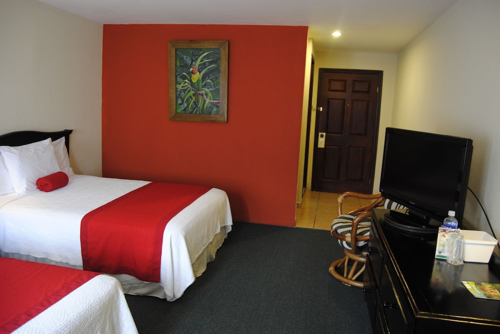 Aparthotel La Cordillera 34/68
