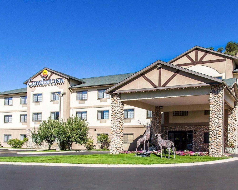Quality Inn & Suites Vail Valley 1/35