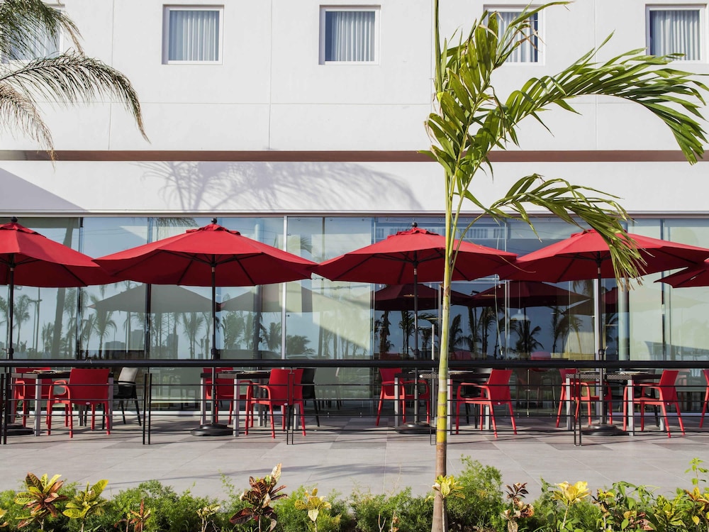 Ibis Mazatlan Marina 3/44