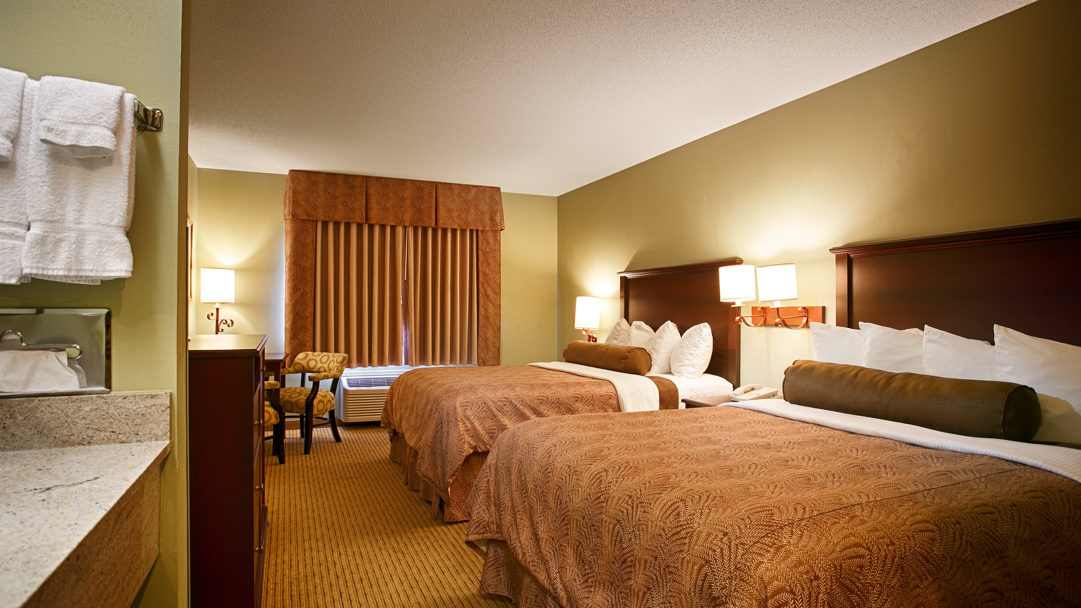 Best Western Plus Concord Inn 29/75