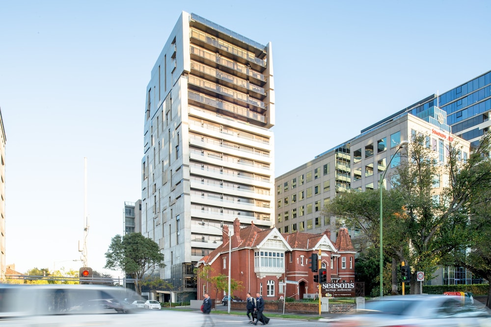 SEASONS HERITAGE MELBOURNE 56/63