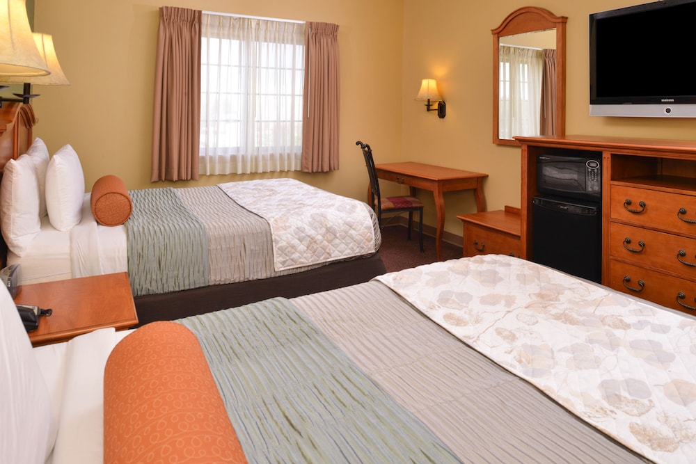 Country Hearth Inn & Suites Edwardsville St. Louis 12/51